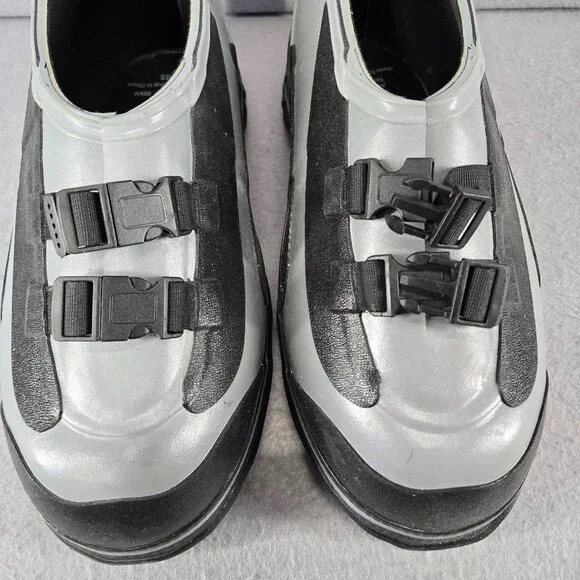 New Skellerup Quatro Safety 2 Buckel Moulded Sole Overshoe, Size 11, Blk/Gray